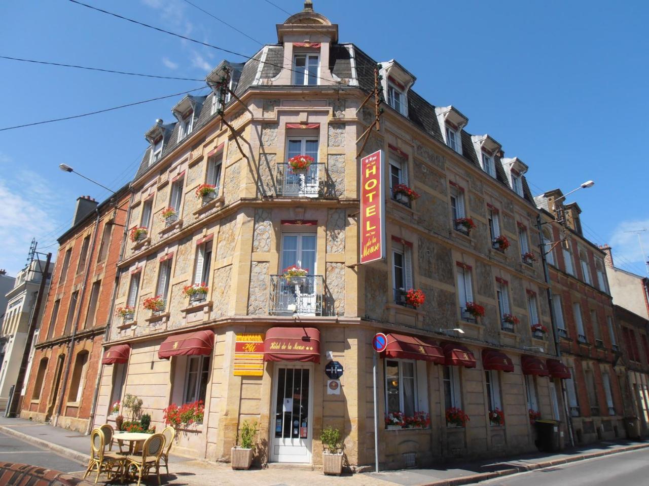 Hotel De La Meuse Charleville-Mézières Εξωτερικό φωτογραφία